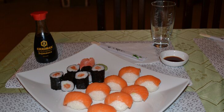 Sushi sety na Žižkově: 24–68 rolek, maki, vege, lososové i party mix