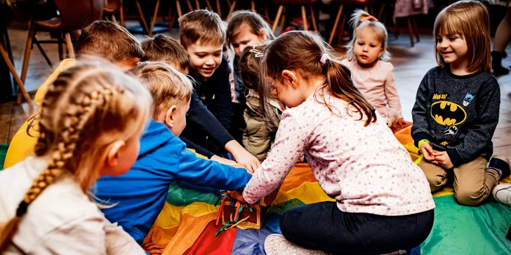 O zábavu sa postarajú animačné programy, ktoré má pod svojim patronátom spravodlivý šerif West