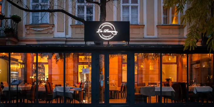 Reštauráciu nájdete na Hviezdoslavovom námestí v Bratislave