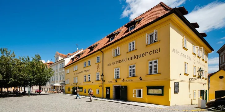 Ke skvělé dovolené zve hotel Archibald****, který stojí na Kampě kousek od Karlova mostu. 