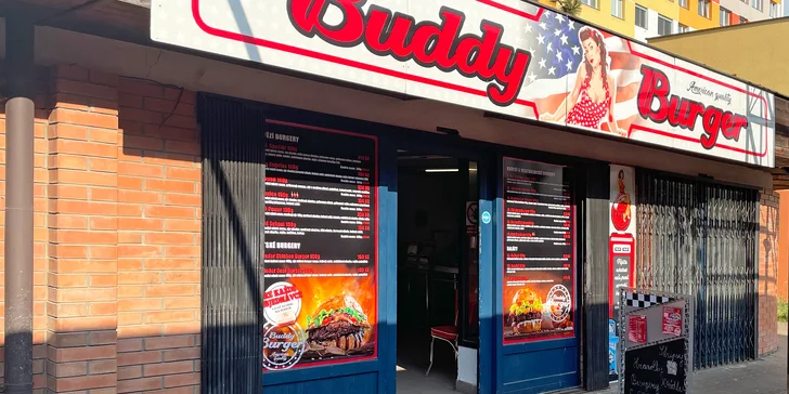 V Buddy Burger vám na odnos s sebou nachystají menu se vším všudy.