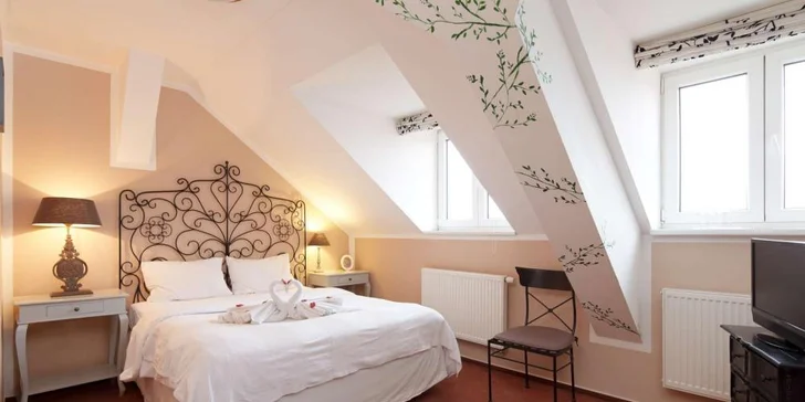 3 všední dny u Řípu i Prahy: pobyt s wellness a snídaně nebo i oběd a sekt