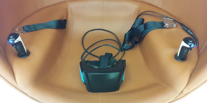 Vstupte do 9D prostoru: 6 minut virtuální reality v pohyblivém vajíčku