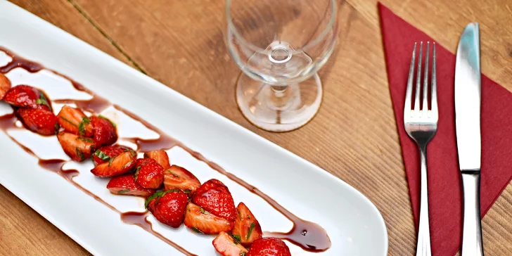 Menu od francouzského šéfkuchaře - kohout na víně a další chody pro 2 labužníky