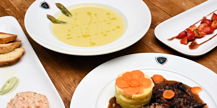 Menu od francouzského šéfkuchaře - kohout na víně a další chody pro 2 labužníky