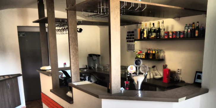 Pokrmy vonící dálkami: Autentické menu pro 2 od indického šéfkuchaře