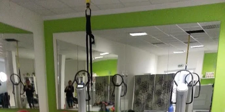 Vylaďte formu: 1 trénink nebo měsíc neomezeného cvičení ve fitness pro ženy