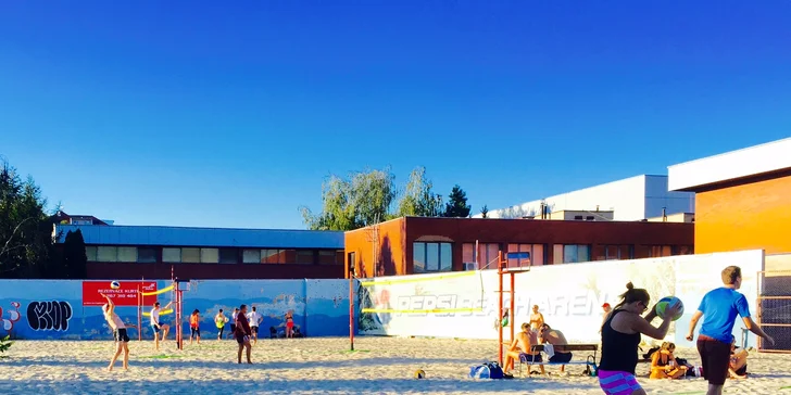 Pronájem kurtu na beach či klasický volejbal