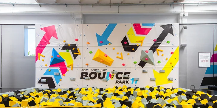 FOAM PIT WITH CLIMB (súčasť JUMP PARK)