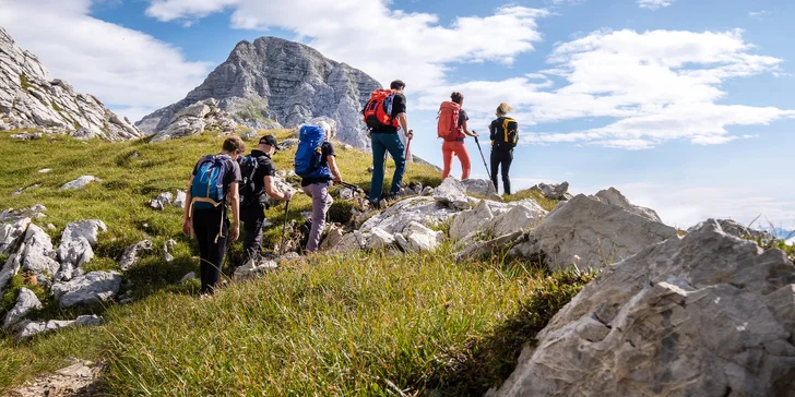 Užijete si tu výšlapy na okolní vrcholky Dolomit i pestrou síť cyklotras.