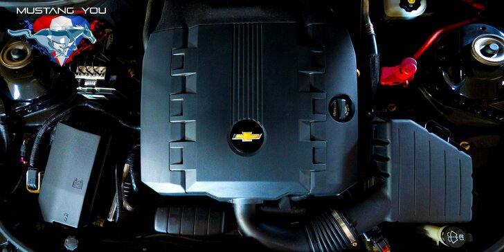 Tohle bude jízda: Černo-zlatá legenda Chevrolet Camaro na 24 hodin