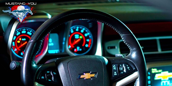 Tohle bude jízda: Černo-zlatá upravená legenda Chevrolet Camaro na 24 hodin