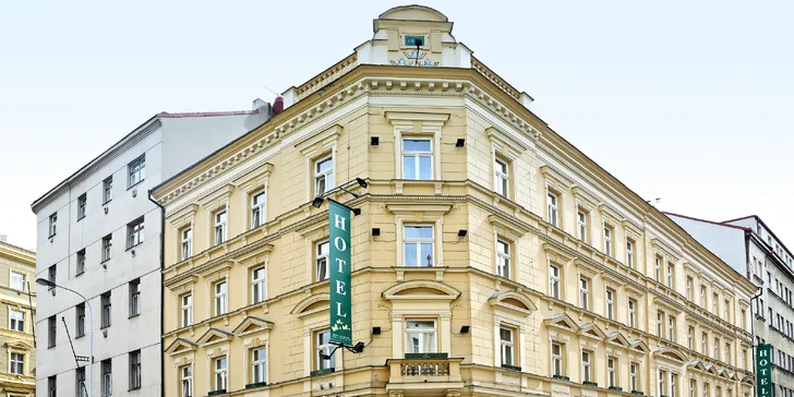Kuřecí stripsy, bramborové chipsy a nápoj podle výběru pro 1 i 2 osoby