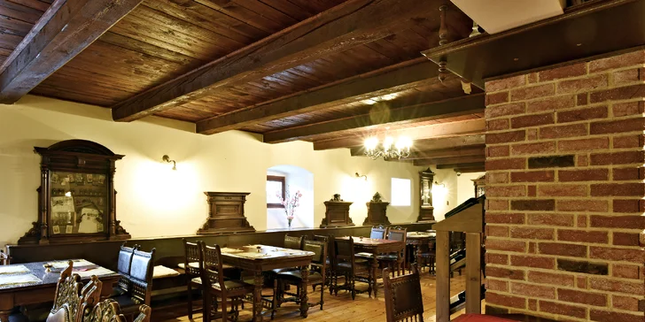 Přehlídka indických pochoutek: Masové degustační menu až pro 4 osoby