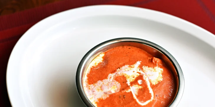 Přehlídka indických pochoutek: Masové degustační menu až pro 4 osoby