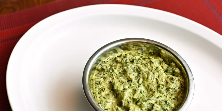 Přehlídka indických pochoutek: Masové degustační menu až pro 4 osoby