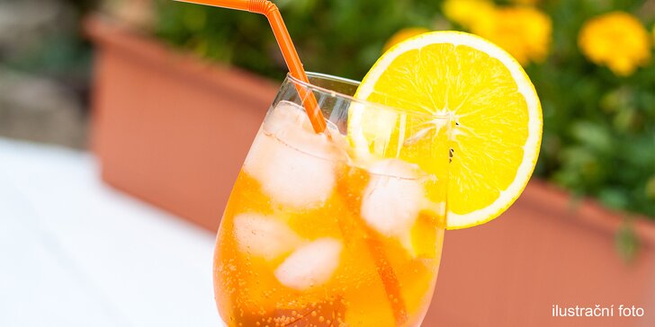 Oranžová prostě frčí: Letní party s drinkem Aperol Spritz v Craig Baru