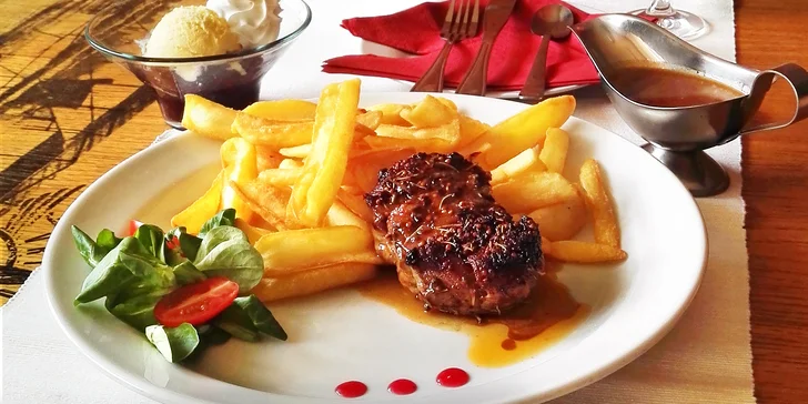 Steak ze pštrosího bio masa s přílohou a sladkým dezertem pro 1 či 2