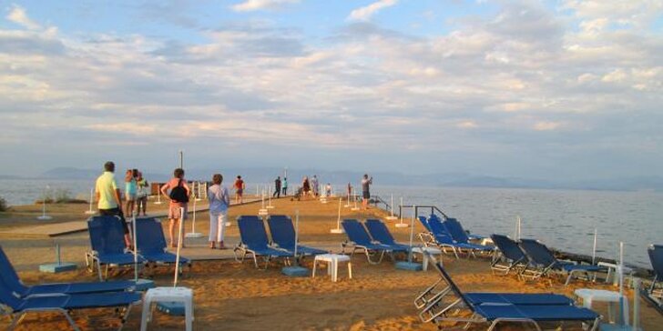 All inclusive dovolená na Korfu: letecká doprava a hotel jen 50 metrů od pláže