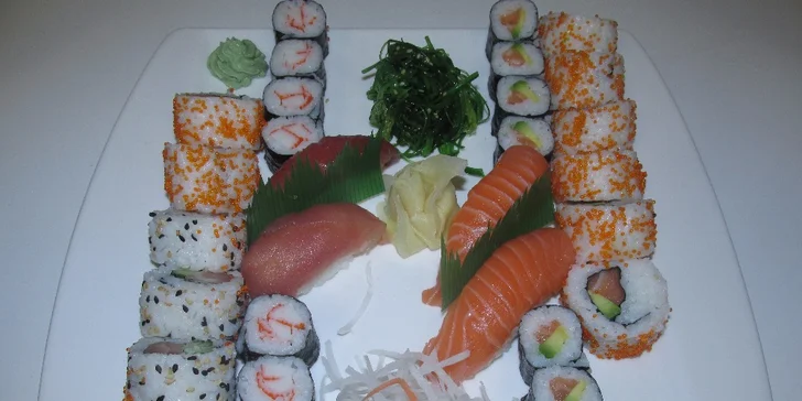 Zdvihněte hůlky: set čerstvého sushi pro milovníky japonské kuchyně