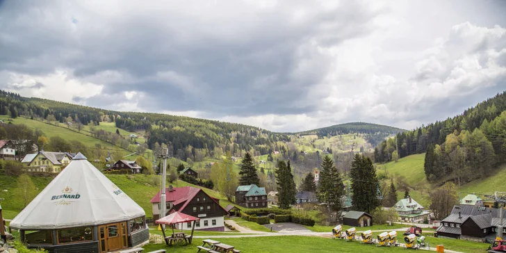 Vzhůru do hor: 3 dny ve Velké Úpě s polopenzí a volným vstupem do wellness