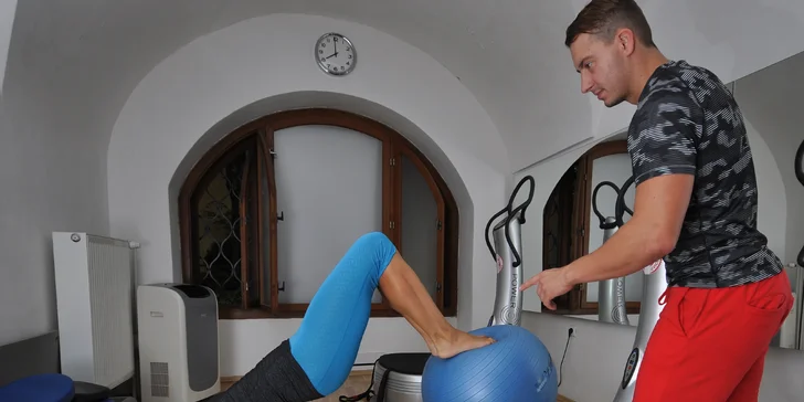 Lekce na Power Plate a crossovém trenažéru s trenérem fitness
