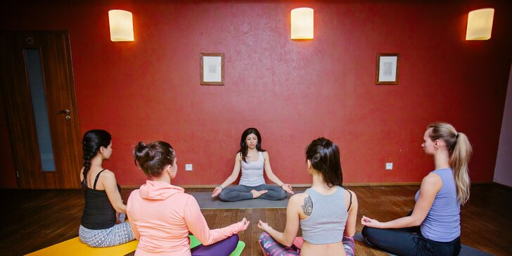 Měsíční permanentky na power yogu do Dance & Yoga Studia