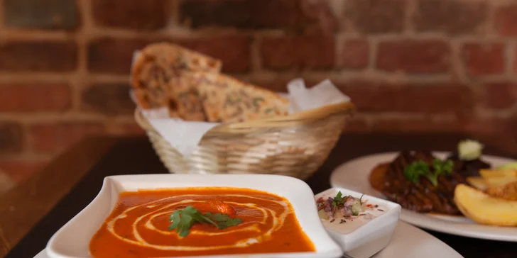 Indické menu o třech chodech: od předkrmu po dezert dle vašeho výběru