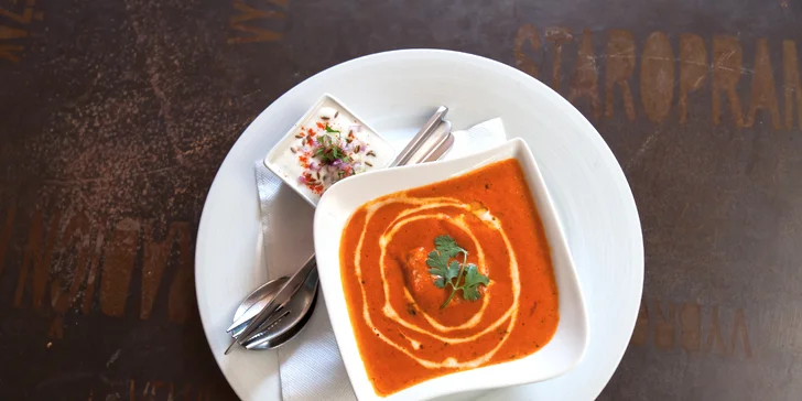 Bohaté indické menu pro 2: poskládejte si barevnou hostinu dle své chuti