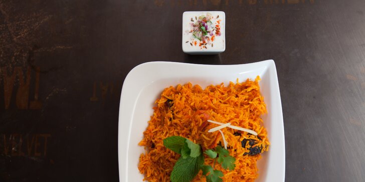 Indické menu o třech chodech: od předkrmu po dezert dle vašeho výběru