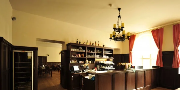 2 noci pro 2 os. plné romantiky v hotelu Lidový dům u zámku