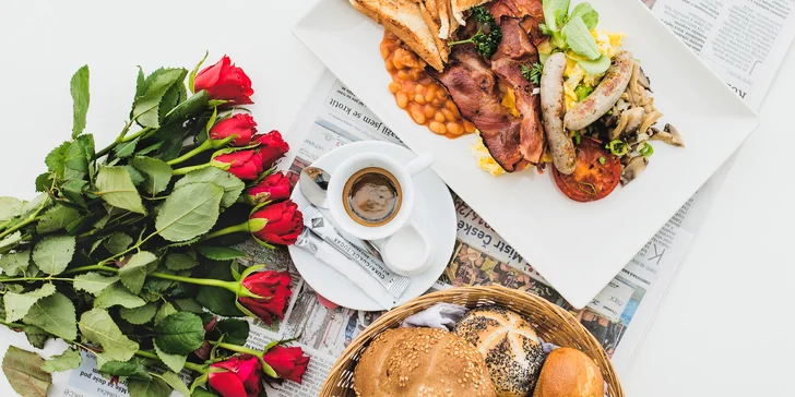 Krásné ráno u náplavky: snídaňové menu podle vašeho gusta pro 1 či 2 osoby