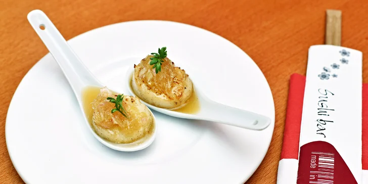 Autentické degustační menu plné asijských chutí ve vyhlášeném sushi baru