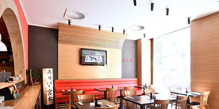 Autentické degustační menu plné asijských chutí ve vyhlášeném sushi baru