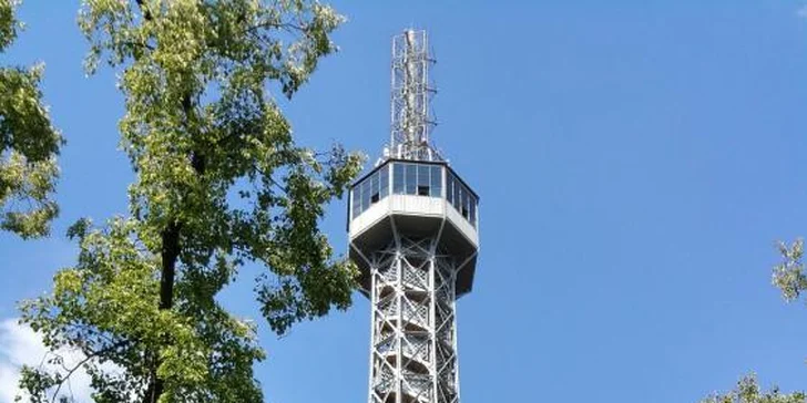 Letní nebo podzimní pobyt v centru Prahy se zmrzlinovým pohárem i saunou