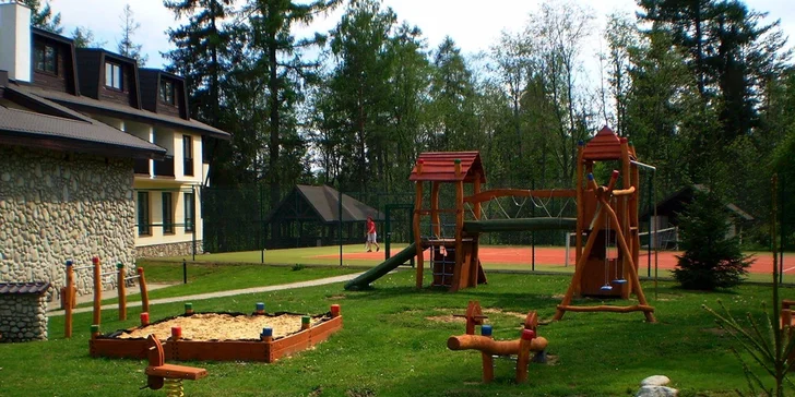 Špičkový hotel pod Tatrami: Wellness, vstup do aquaparku a luxusní jídlo pro dva