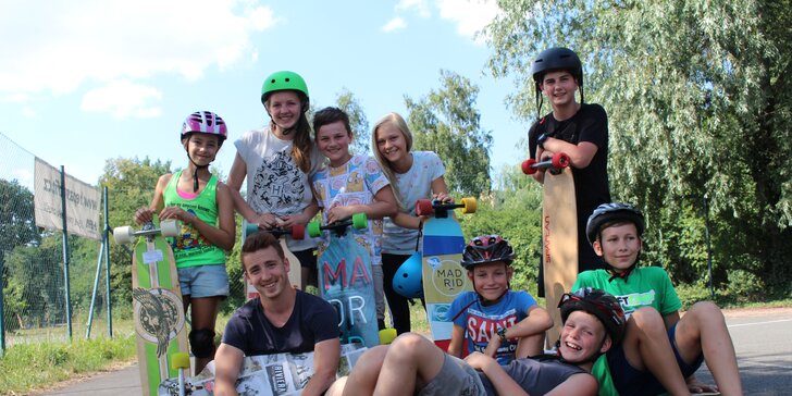 Prázdniny na longboardu: Příměstský tábor pro děti a teenagery od 7 do 15 let