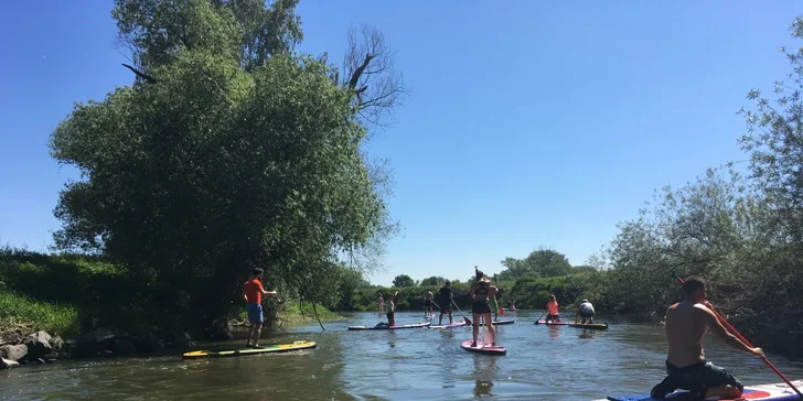 Vodní dobrodružství: sjíždění řeky Odry či Opavy na paddleboardu
