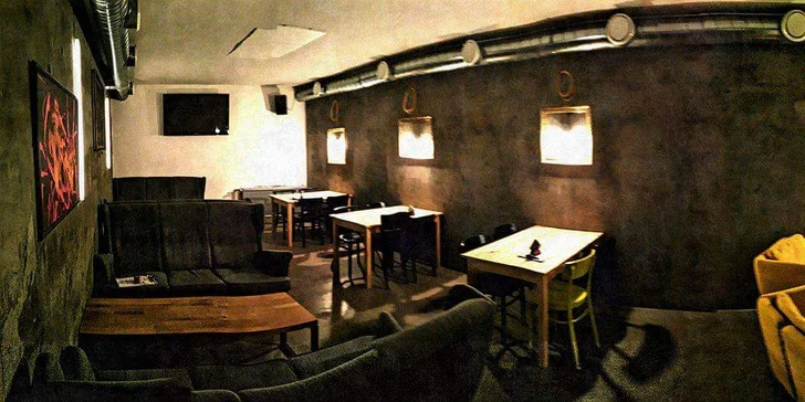 Hovězí burger výběrem z 5 druhů pro 1 či 2 i s hranolky
