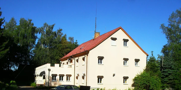 Aktivní odpočinek na Lipně: polopenze, hodinka v bazénu i možnost wellness