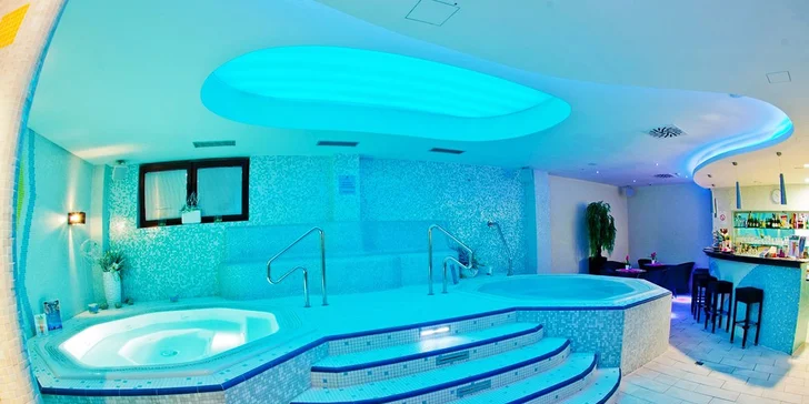 Čtyřhvězdičková dovolená ve Valčianské dolině: Wellness, polopenze i zábava