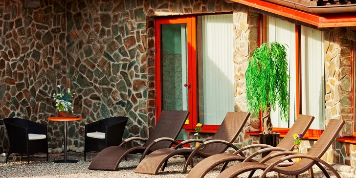 Čtyřhvězdičková dovolená ve Valčianské dolině: Wellness, polopenze i zábava