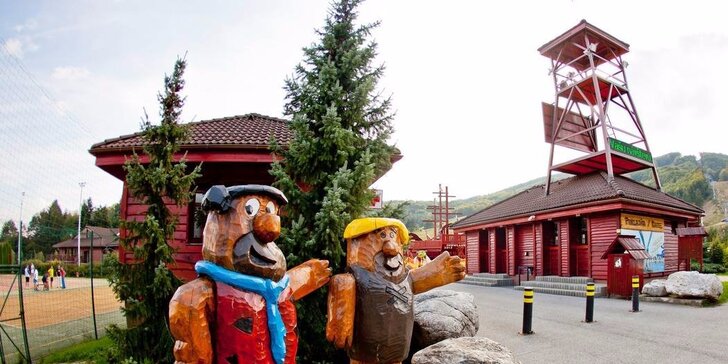 Čtyřhvězdičková dovolená ve Valčianské dolině: Wellness, polopenze i zábava