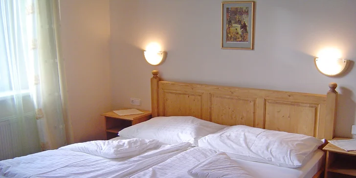 Pobyt s kouzlem minulosti: Zámek či Mlýn Mostov s polopenzí, wellness i masáží