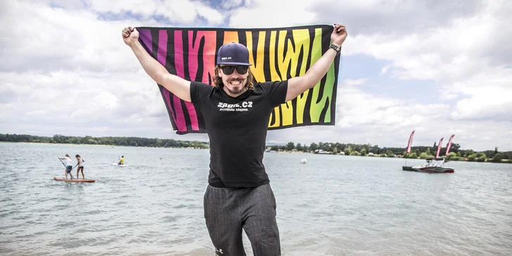 Hodinový pronájem beachvolejbalového kurtu ve Wake Parku Náklo