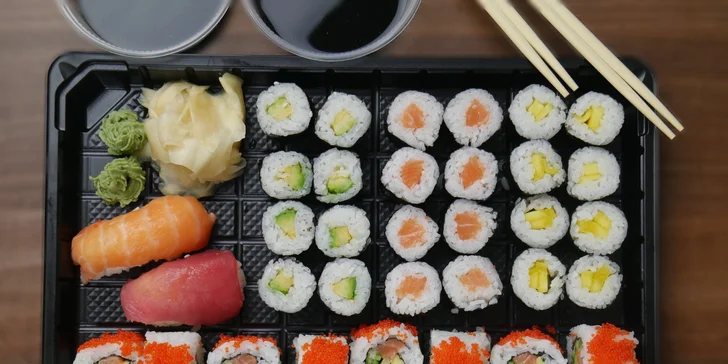 Asie do vašeho obýváku: rozvoz kvalitního sushi z moderního bistra Guty