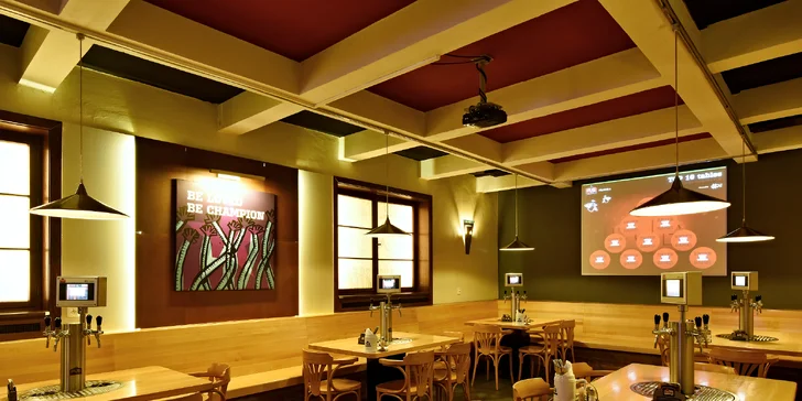 Burgerové menu pro jednoho i pár v pubu se samoobslužnými výčepy