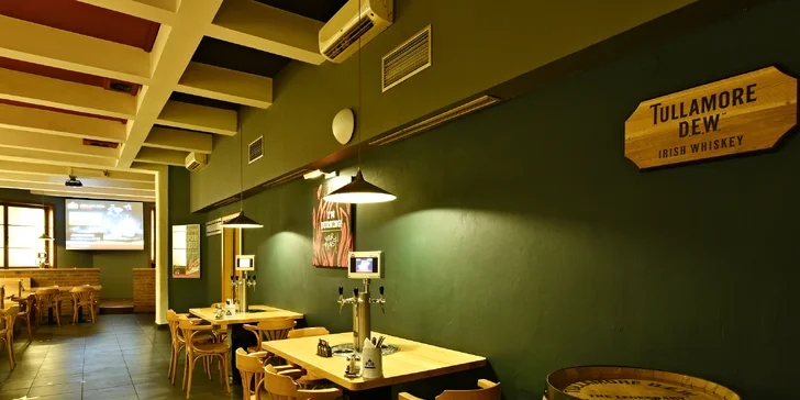 Burgerové menu pro jednoho, pár i partu v pubu se samoobslužnými výčepy