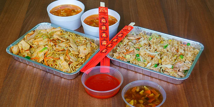 Stylové asijské menu pro 2 až do vašeho obýváku: polévka a hl. jídlo dle výběru