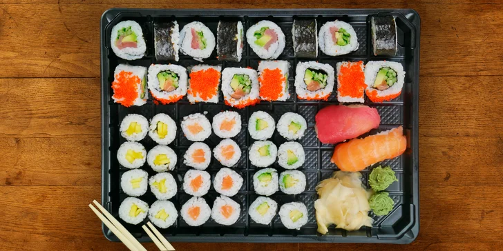 Asie do vašeho obýváku: rozvoz kvalitního sushi z moderního bistra Guty